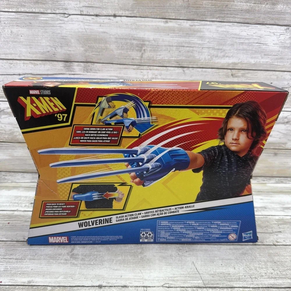 Marvel‎ X-Men '97 Wolverine Slash Action Claw Toy, Costume Play, New in Box